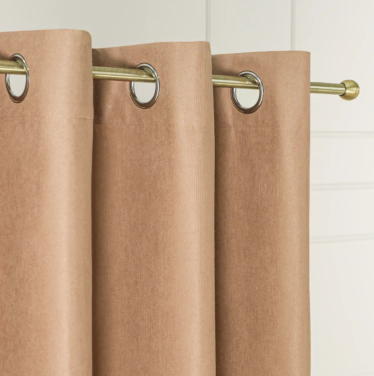 Zasłona welwetowa blackout 140x260 cm ciemna kawowa na przelotkach, elegancka przyciemniająca