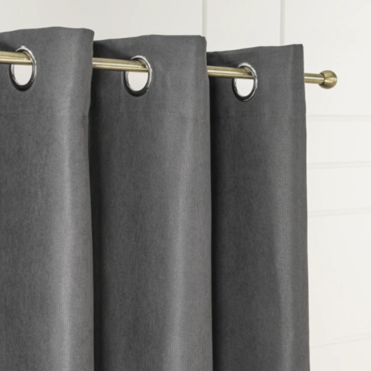 Zasłona welwetowa blackout 140x260 cm ciemna szara na przelotkach, elegancka przyciemniająca