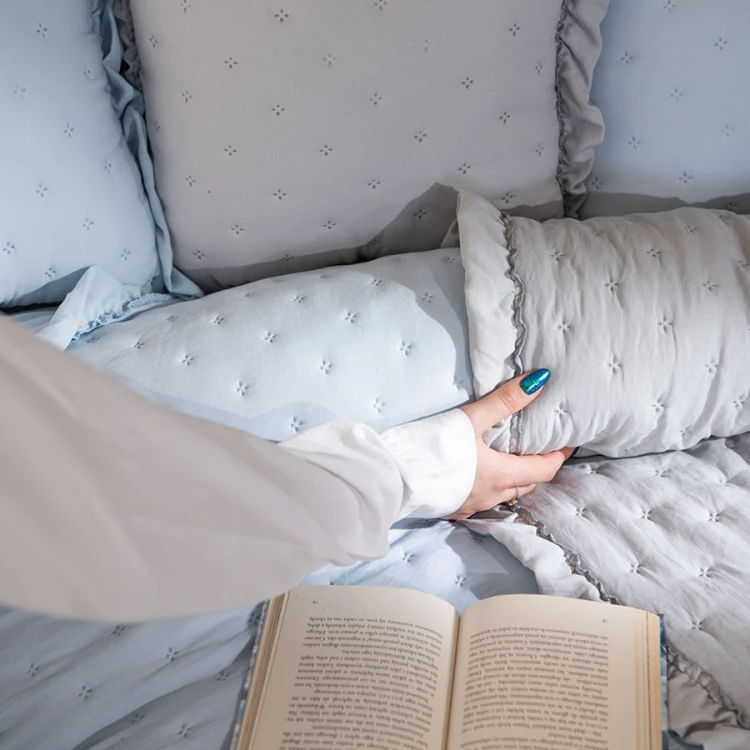 369