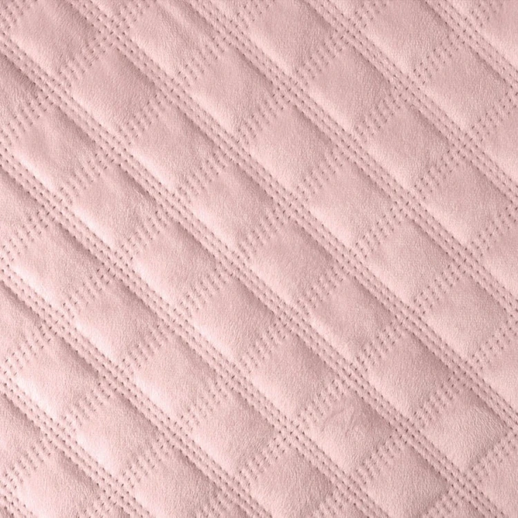 525