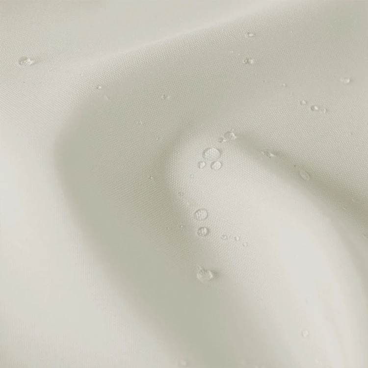 796